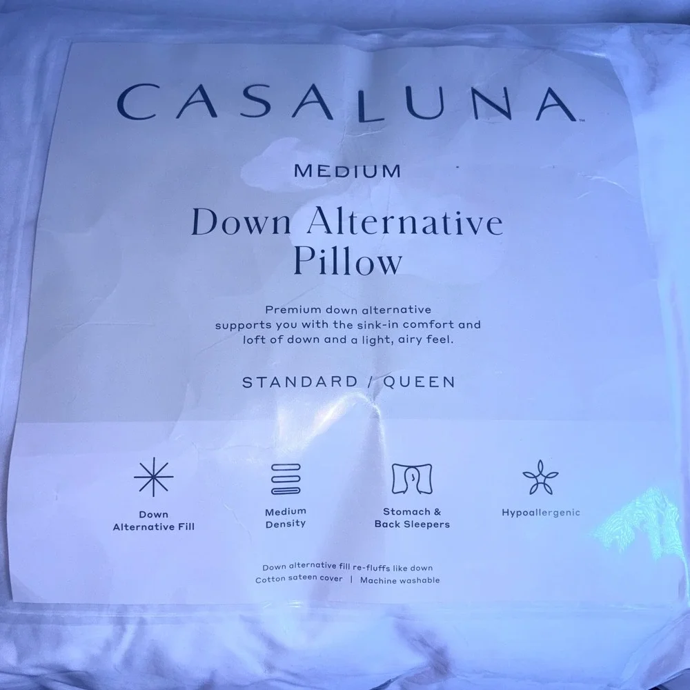 Casaluna Down Alternative Pillow Standard Queen White New Medium Density Cotton